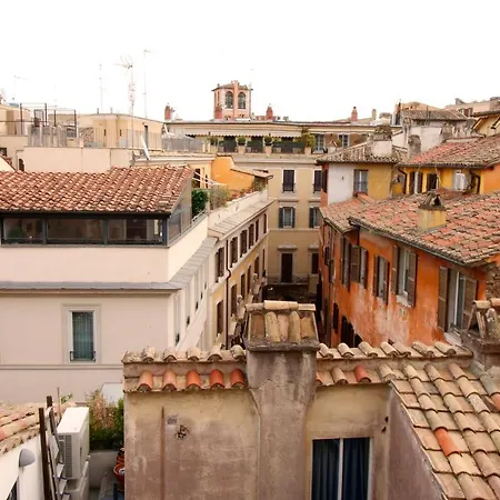 Relais Parlamento Guest house 4*