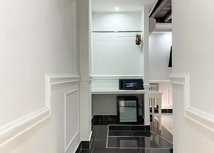 בית הארחה Relais Parlamento 4*