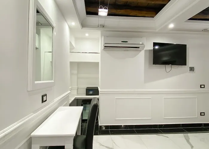 Relais Parlamento Pensión Roma